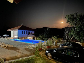 Hotels in Srednj Kolibi